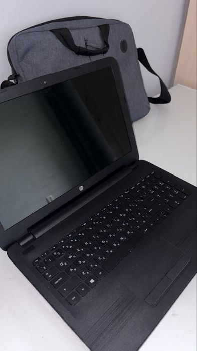 Ноутбук  Отлично подойдёт для учёбы, интернета и офисных задач.