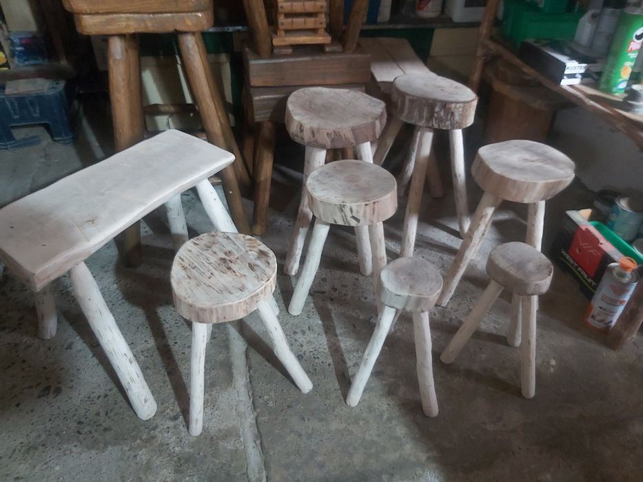 Scaune rustice  tradiționale