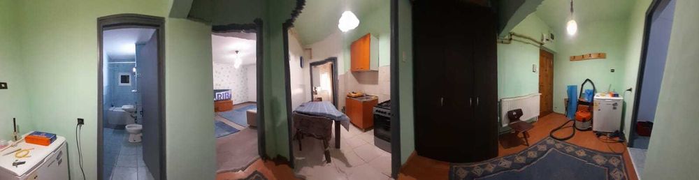 Vand apartament o camera Decebal