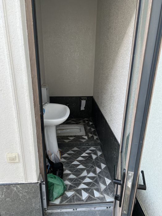 Uchastka hovli Sergili Honabod 2 sotix