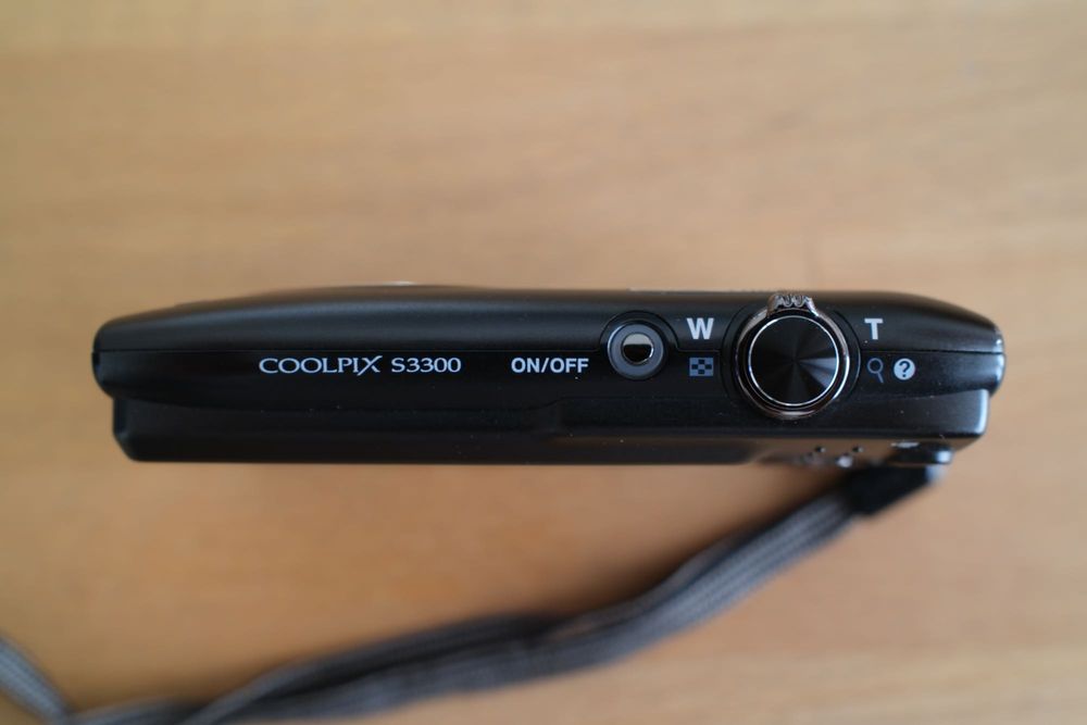 Nikon CoolPix S3300, camera foto digitala vintage, time stamp, ca nou