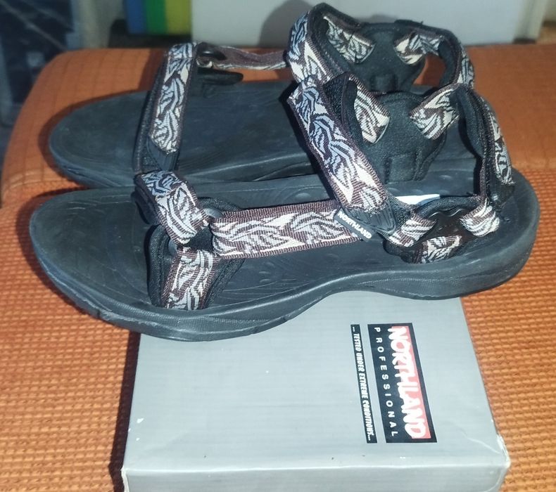 Сандали North Land Mokka новые