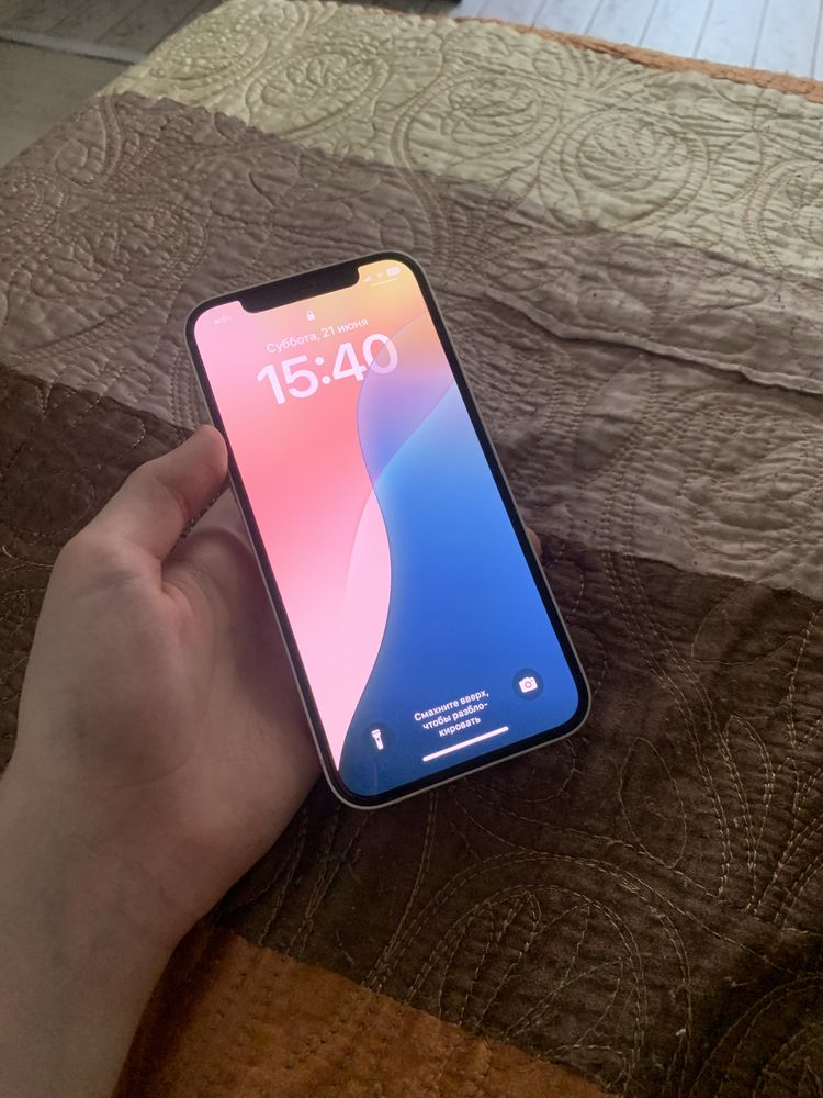 Iphone 12 в идеале ему всего 5 месяцов емкость 79%