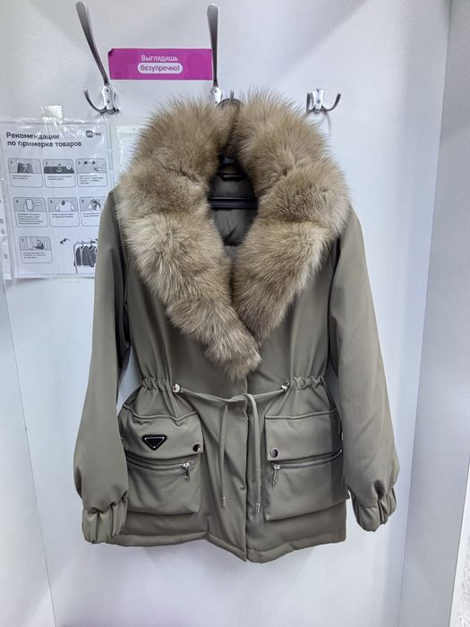 Продам новую парку 42-44 размер