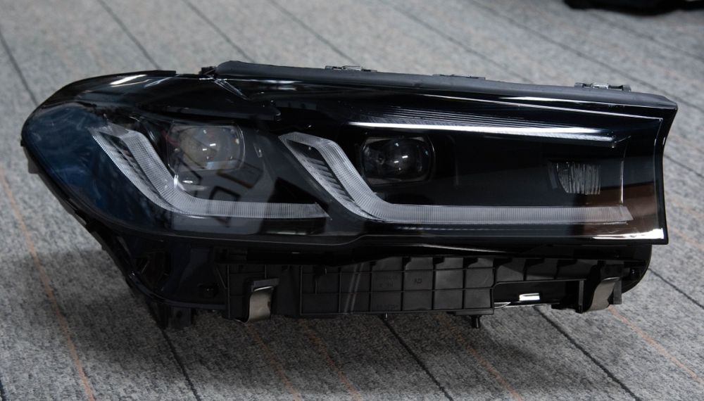 G30 G31 F90 Lci фарове shadow line BMW LED Laser