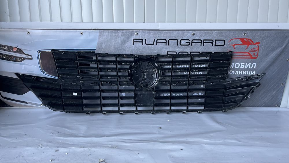 3 броя решетка VW T6.1 2020г