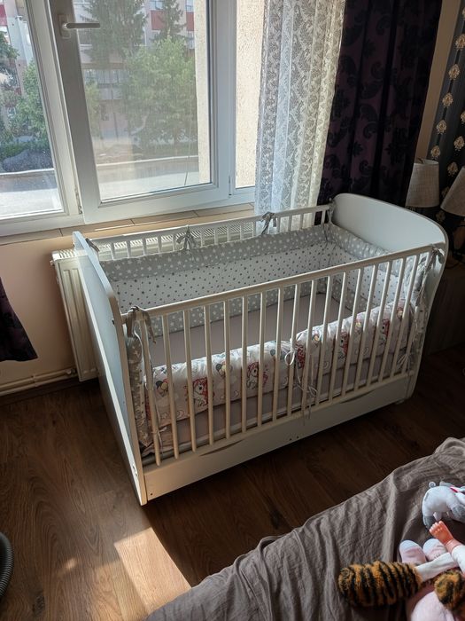 Vând pătuț pt copii in stare perfecta