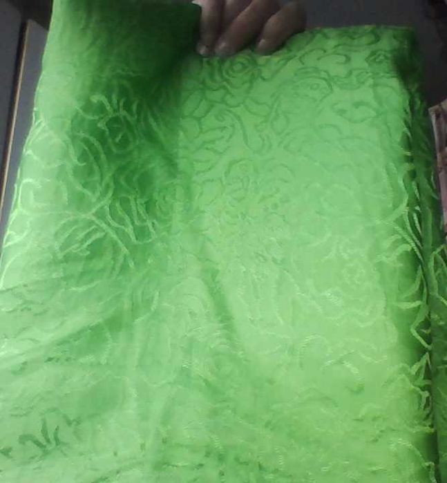 Луксозен Плат Сатен,цвят зелен ,син