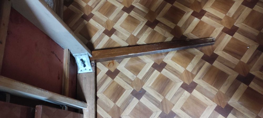 Стол разборный из дерева 10 000тг.