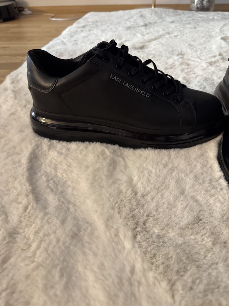 Adidasi Karl Lagerfeld
