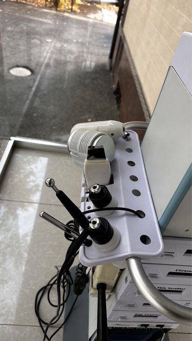 Продам косметологический аппарат.