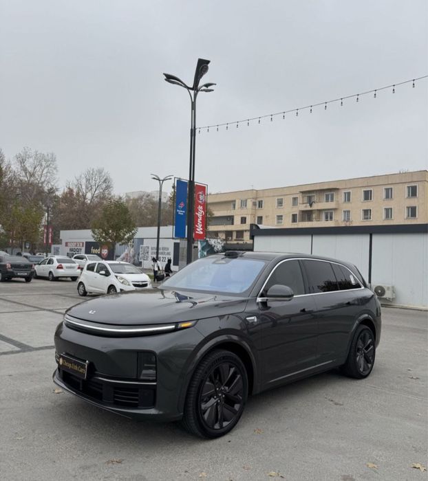 LI7 ULTRA сотилади.