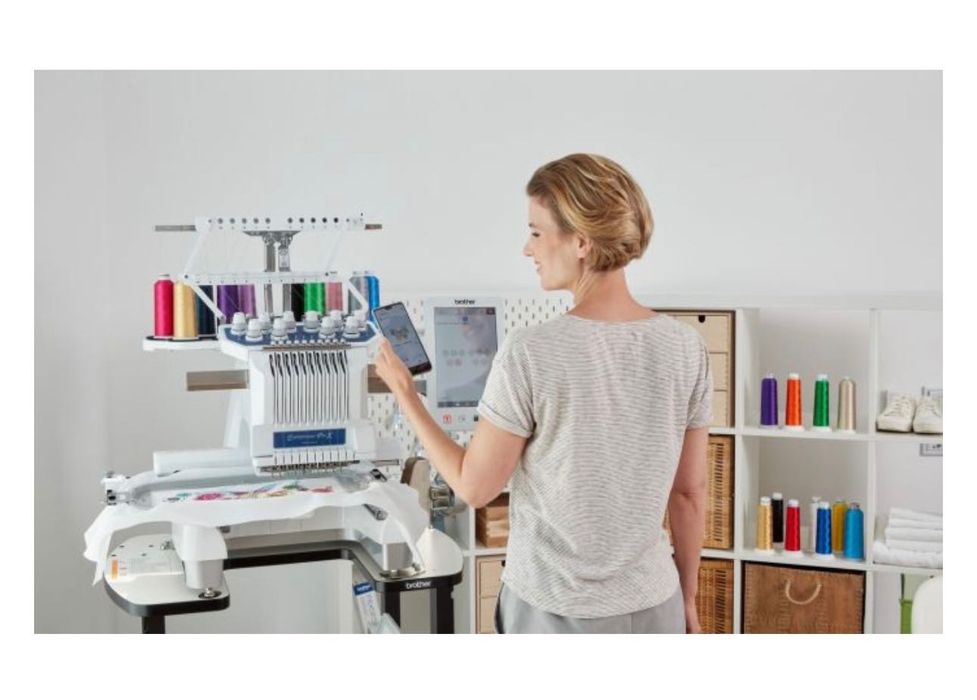 Vand echipamente industriale SH Atelier croitorie complet utilat