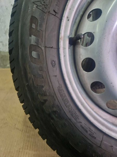 2 Dunlop R15 195/65/ 
зимни гуми 
DOT1418