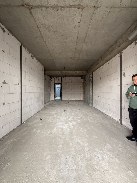 Шота Руставелли новостройка закрытый двор/паркинг 2-комнатная