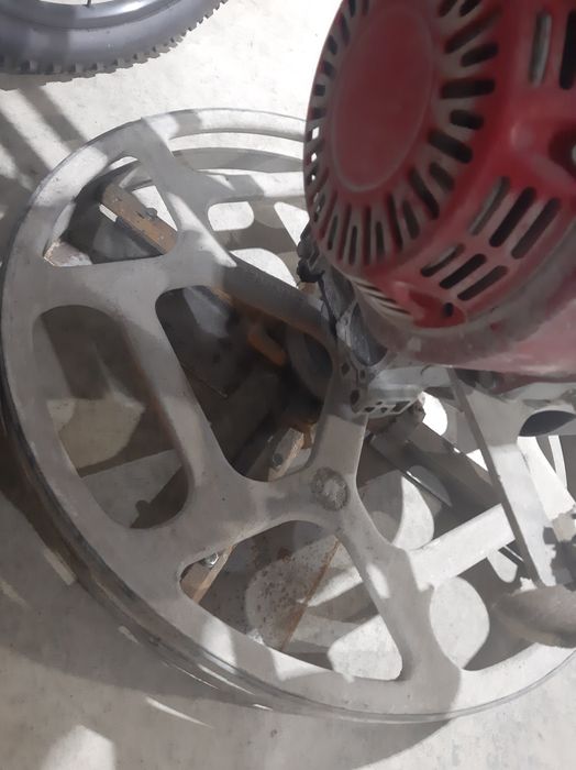 Elicopter finisare beton Honda