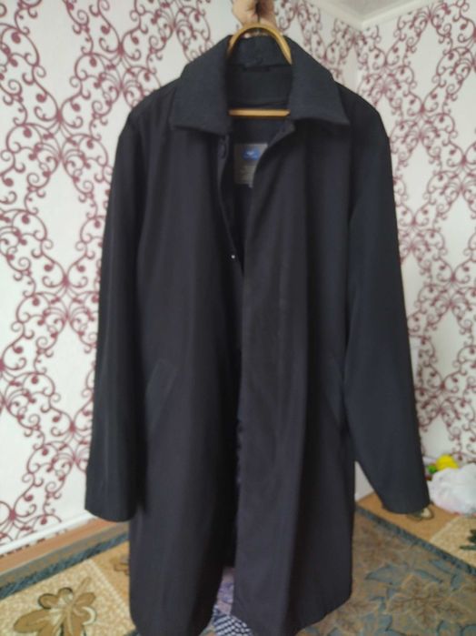 Продается мужское пальто / куртка 54 размер