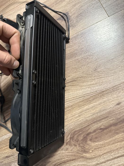 Corsair Hydro H100i Cooler PC