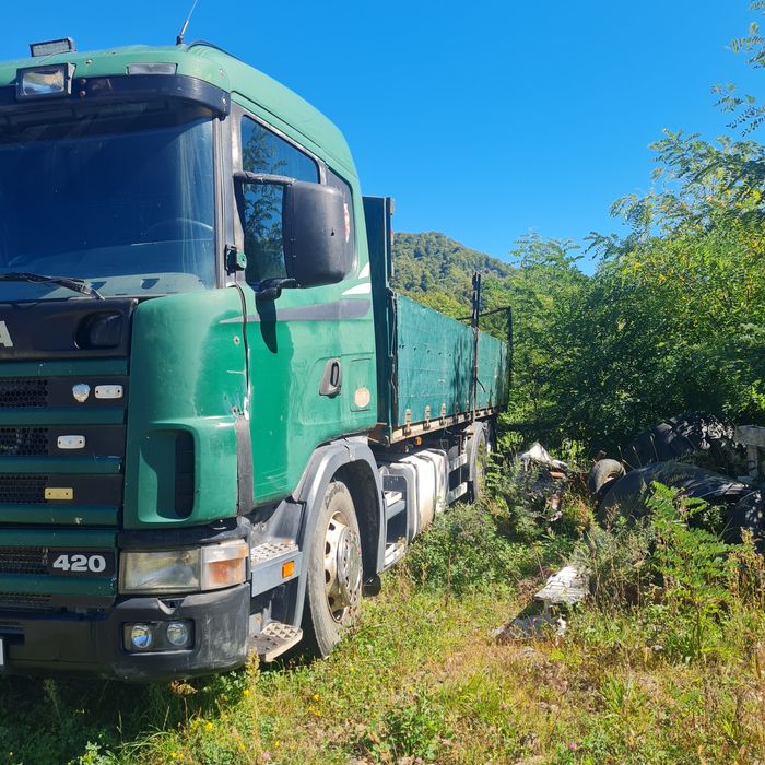 Se vinde Scania N3