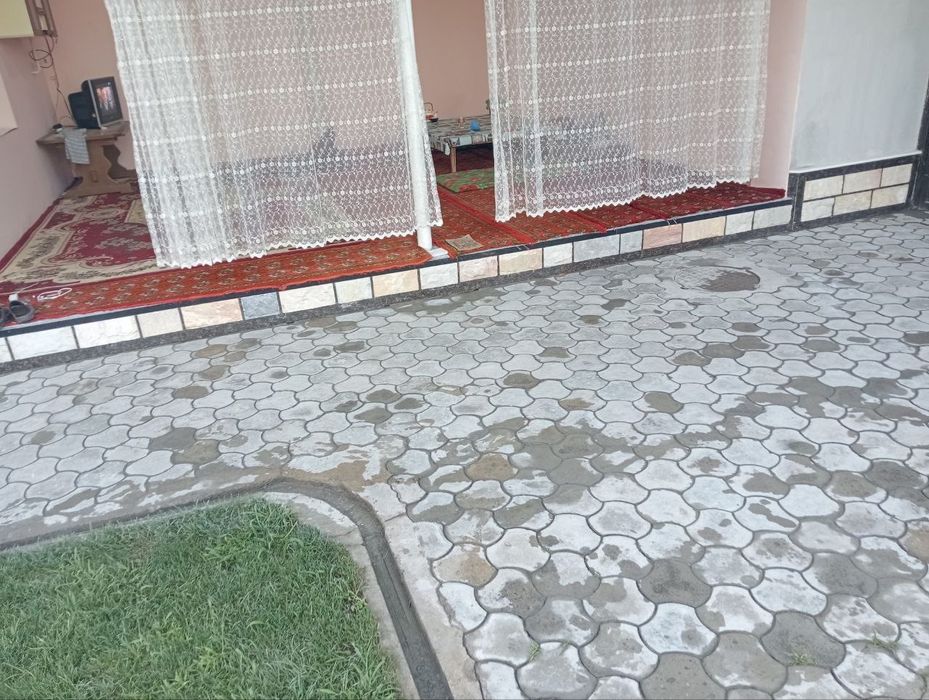 Участка сотилади 2.4 соток Сельхоз университет Селексияда