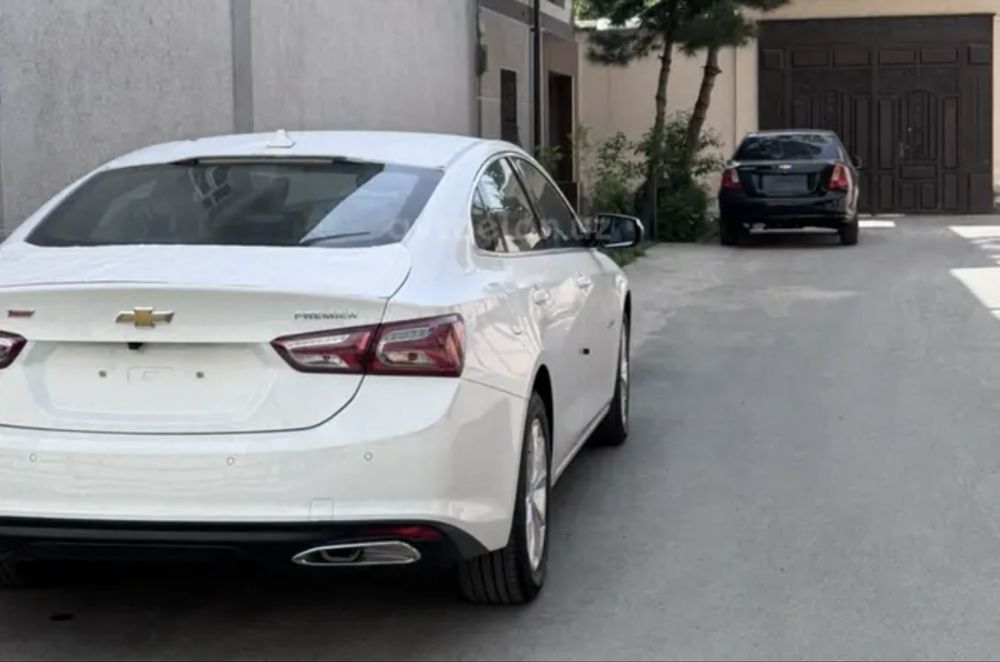 Malibu premier 2022 x/m