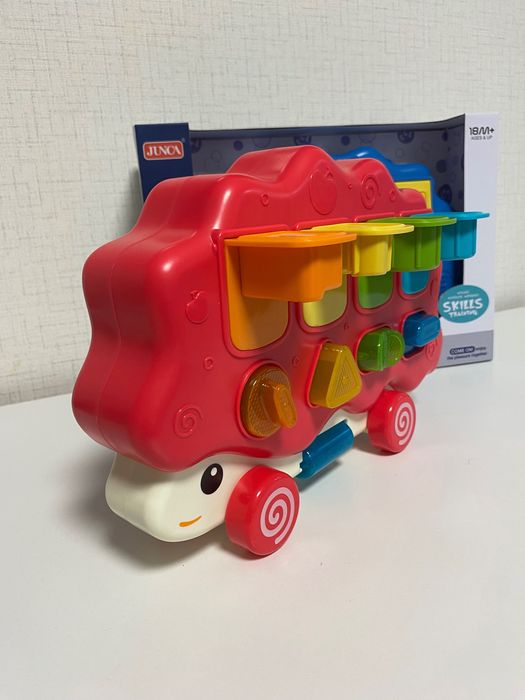 Занимателно таралежче - POP UP играчка, изскачащи животни