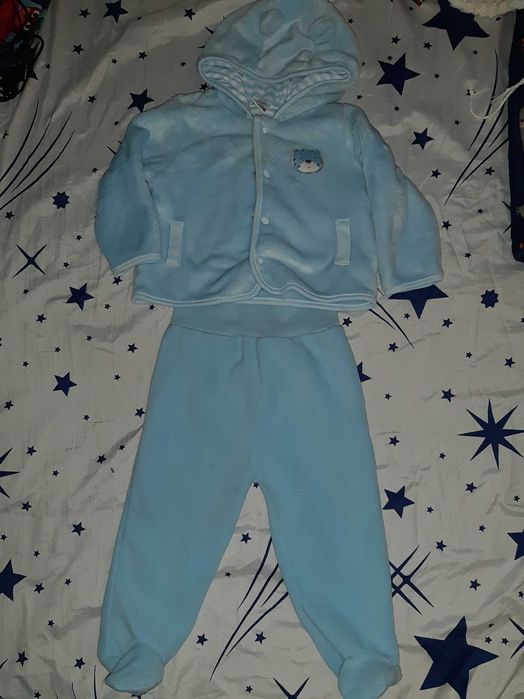 Vand hainute bebe 56-80 cm. Stare perfecta, unele noi cu eticheta.