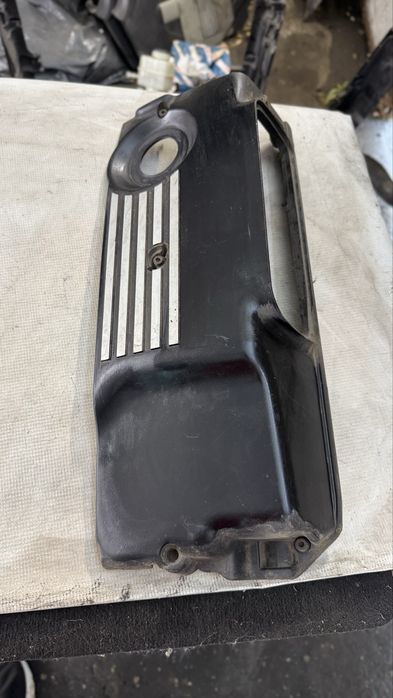 Капак на двигателя Engine Cover BMW 3 Серия Е46