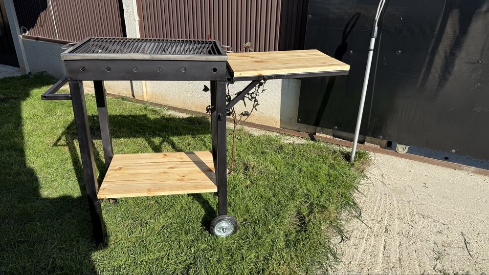 Vand gratar durabil (grill inox)