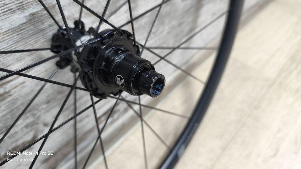 Карбонови шосейни капли Vision 30 SC TLR Disc | SRAM XDR