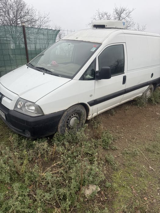 Vand autoutilitara  fara fiscal