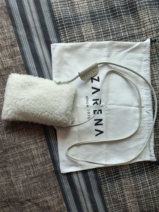 Zarena малка крос боди чанта