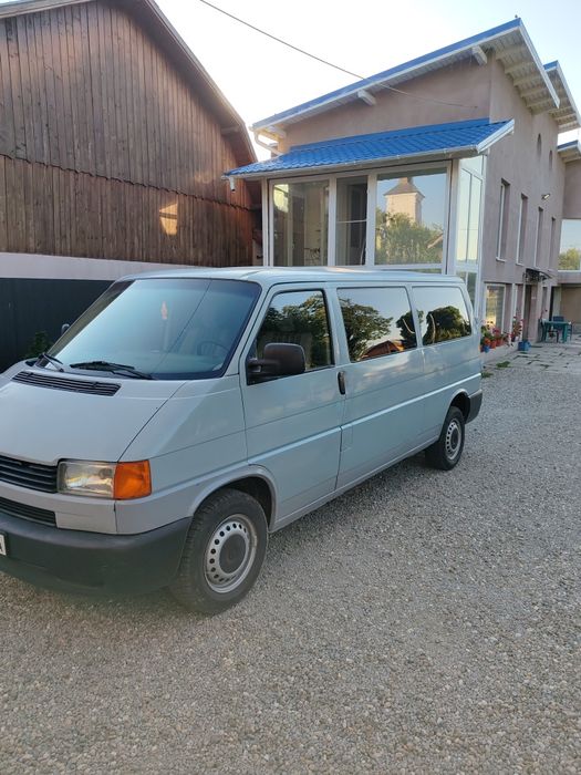 Vând Volkswagen T4 in stare foarte buna de funcționare fara rugină