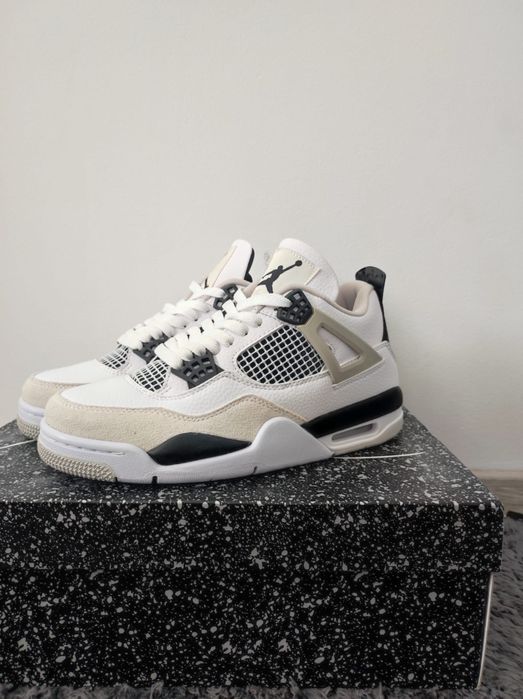 Air Jordan 4 Retro,mai multe modele mărimea 41