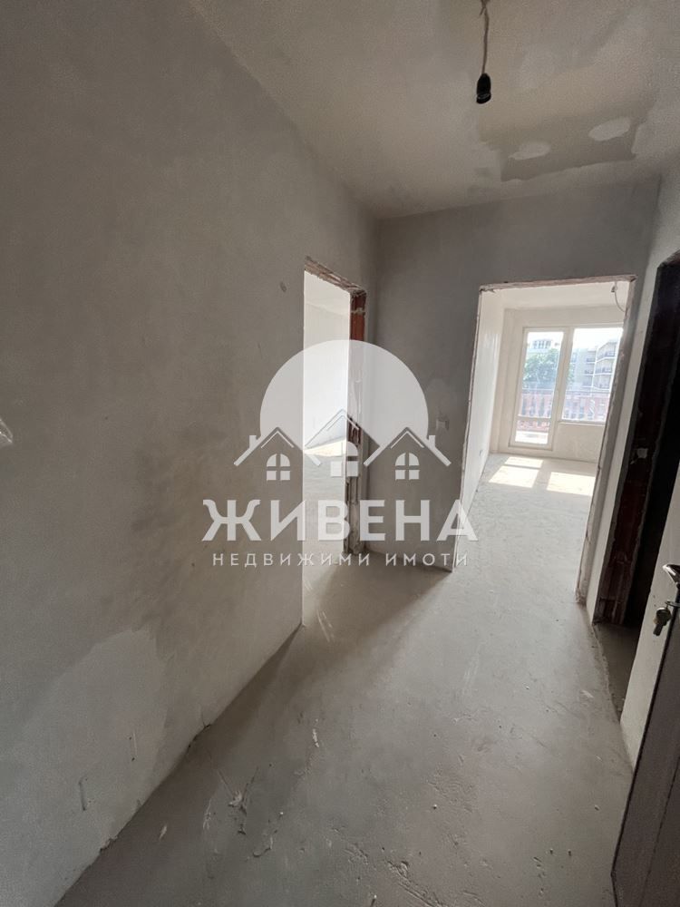 Продава се Двустаен апартамент в к.к. Св.Св. Константин и Елена - 73 кв.м за 1864 €/кв.м - Снимка #4
