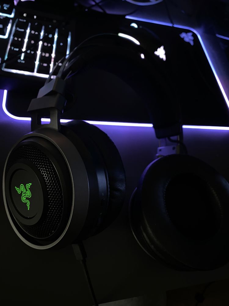 Pachet periferice gaming Razer