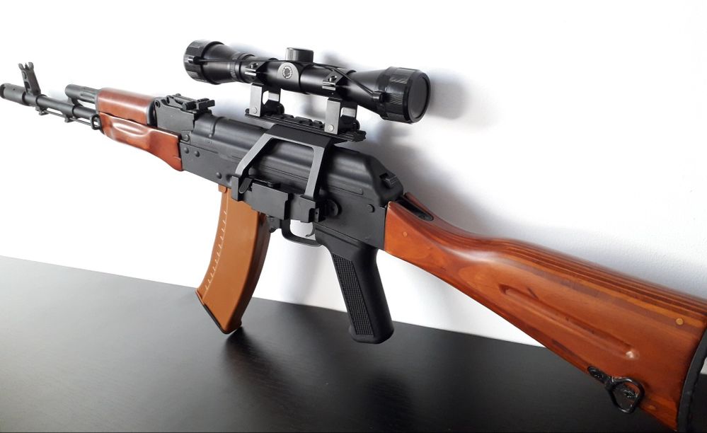 Ak47 FULL METAL cu lemn AEG arma asalt airsoft (pusca pistol M4A1 G36)