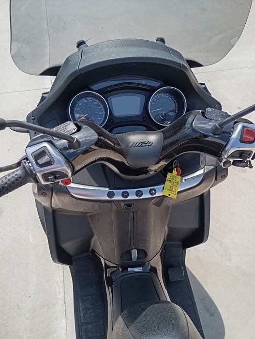 Piaggio MP3 500 sport