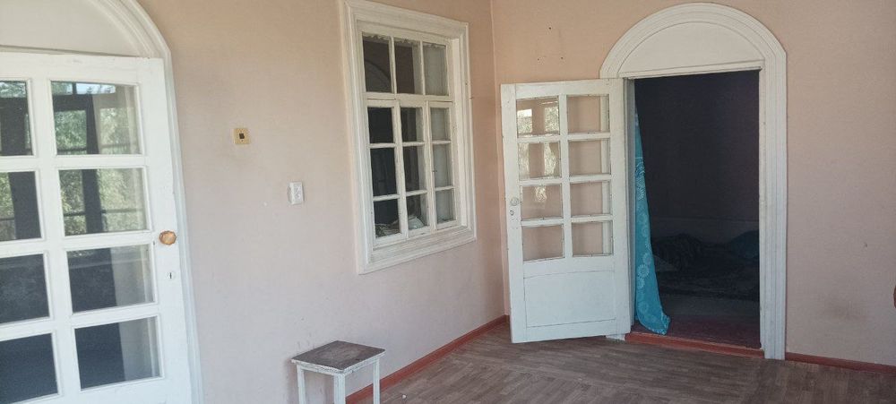 Uy sotiladi xaramjuy maxallasi 30 maktab orqasi