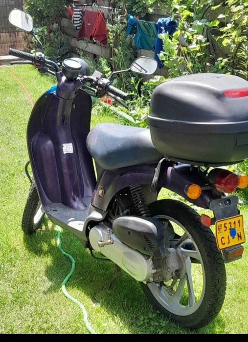Scuter 49 cc honda sky