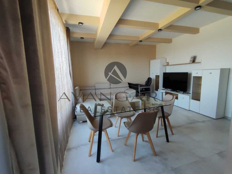 Продава се Двустаен апартамент в Пловдив, Остромила - 67 кв.м за 2344 €/кв.м - Снимка #1