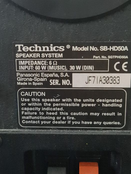 Amplificator plus cd player plus boxe technics.