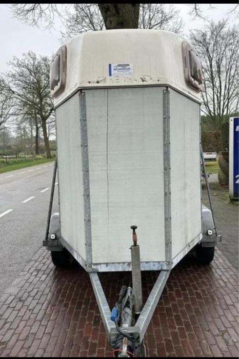 Remorcă transport cai / animale