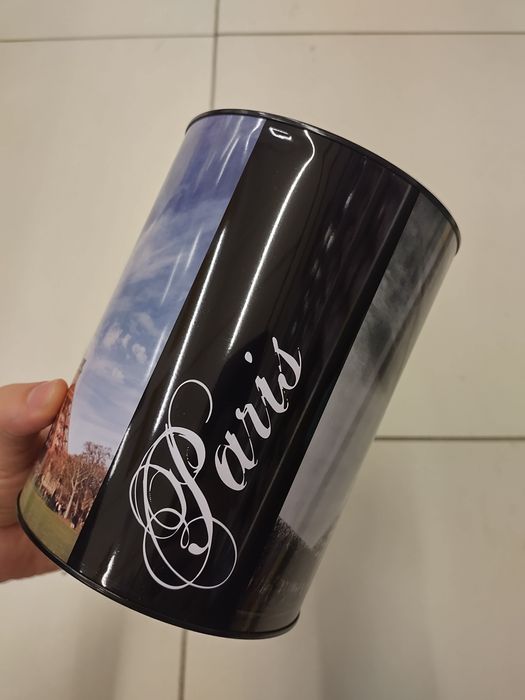 Pușculiță metalică Paris și turn Eiffel.