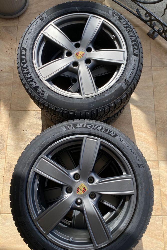 Jante Porsche Cayenne cu anvelope noi 305/40 R20