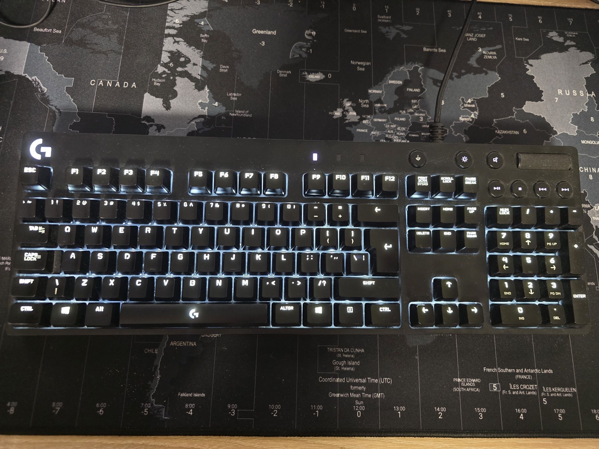 Logitech G610 Механична клавиатура