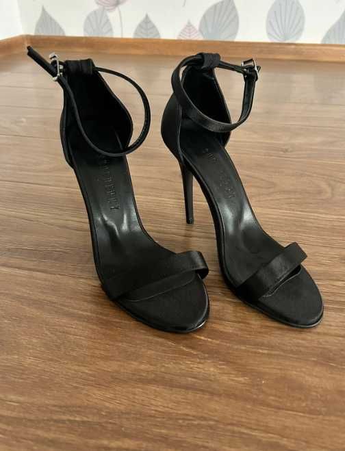 Sandale de dama elegante