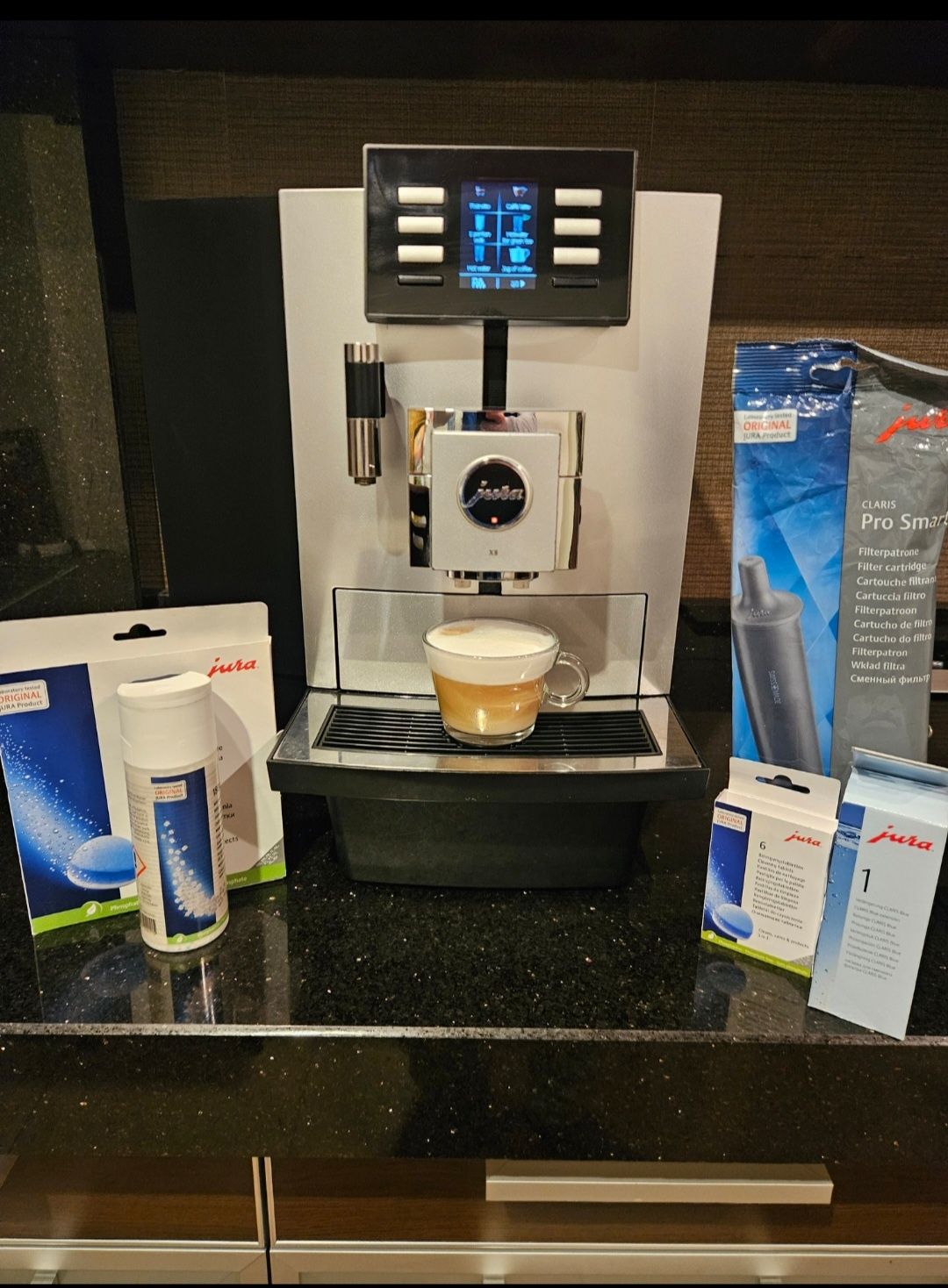 Auto.at de cafea profesional Jura X8 ( 17747 bauturi prep]