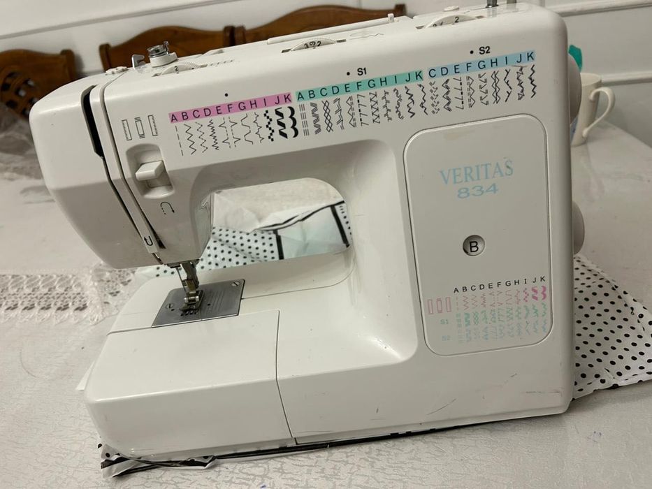 Швейная машинка Veritas 834 есть 34 программы. Продам срочно