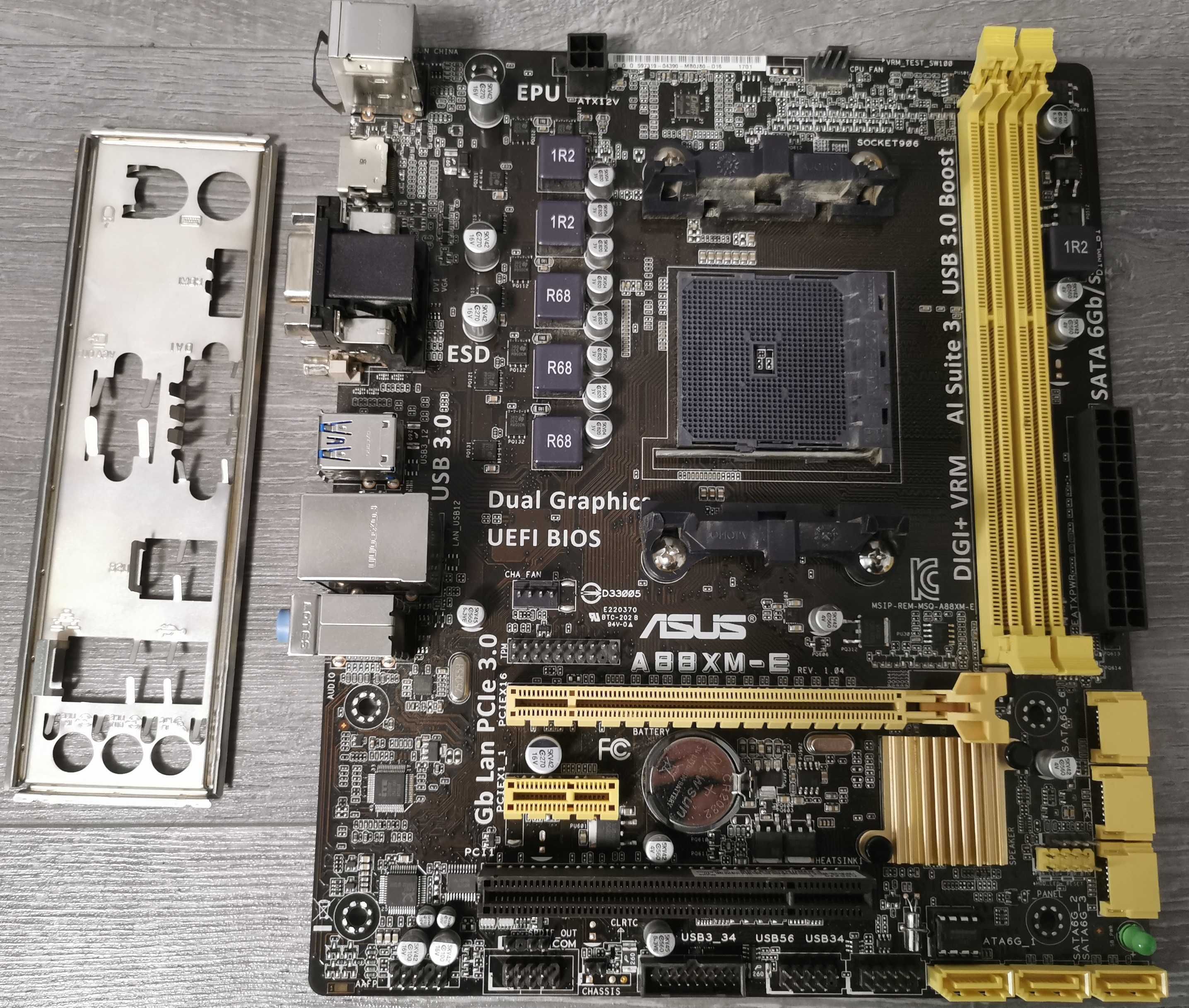 Placa de baza ASUS A88XM-E, Socket FM2+ cu tablita